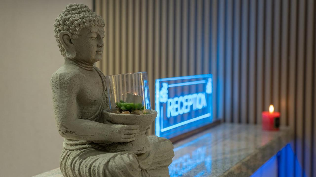 Doanesia Premium Hotel & Spa Mezez Exterior photo