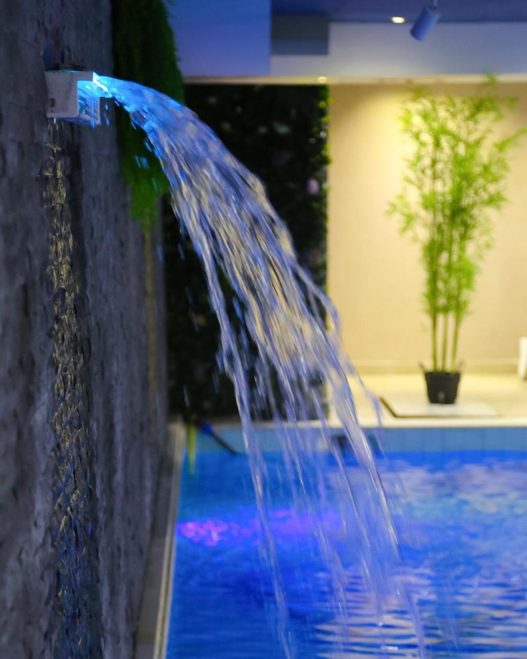 Doanesia Premium Hotel & Spa Mezez Exterior photo